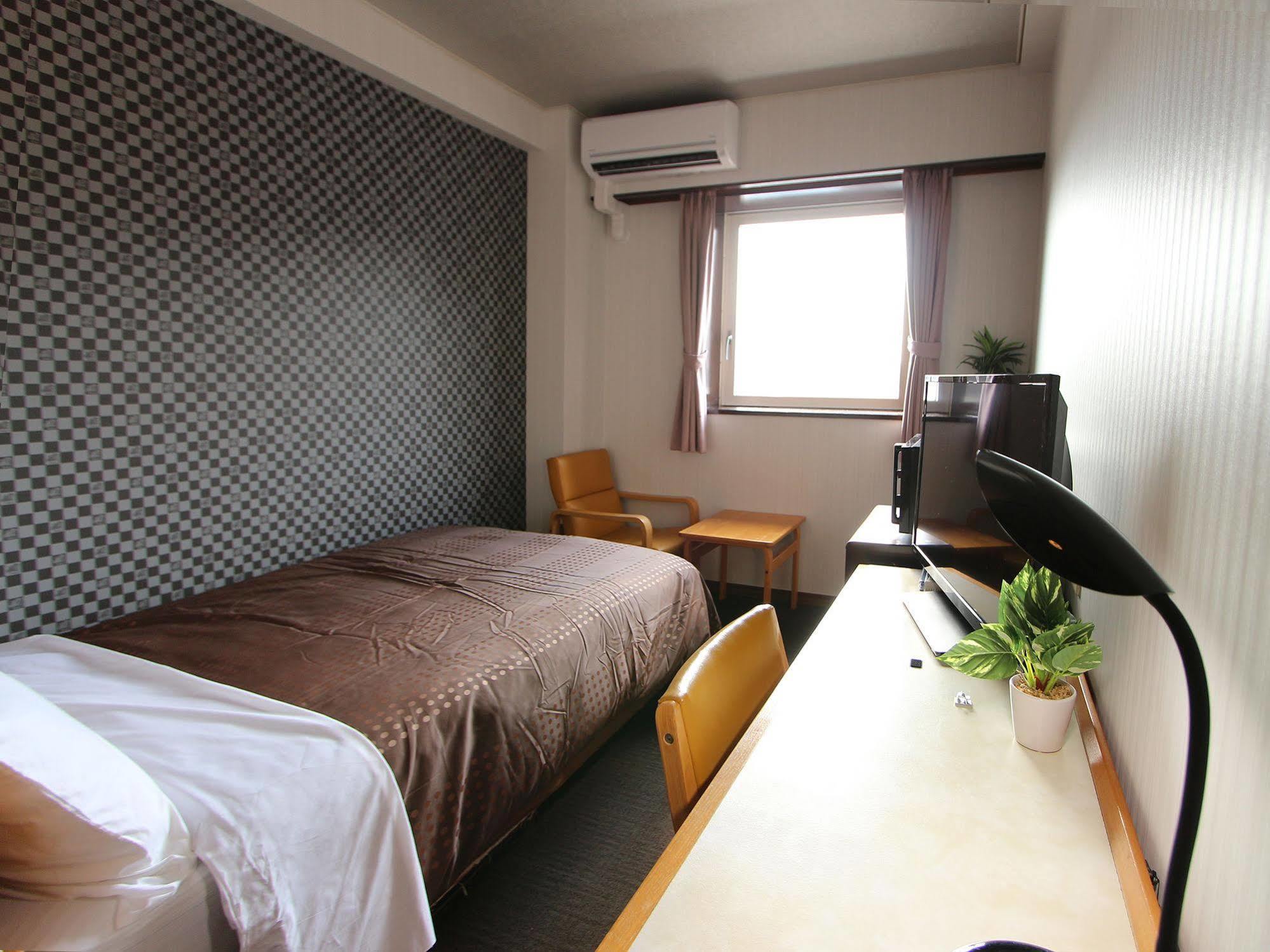 HOTEL LiVEMAX BUDGET Utsunomiya Eksteriør billede